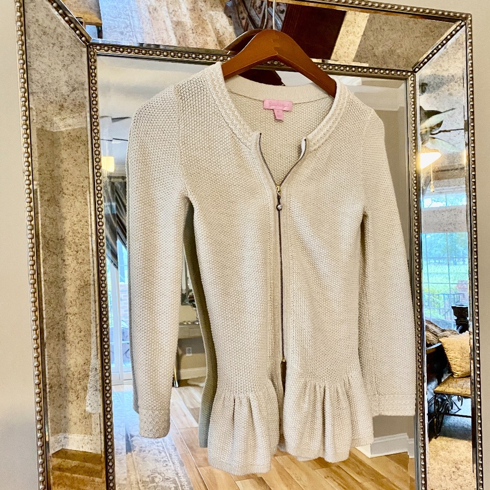 Lilly Pulitzer- This is a Gorgeous Sweater!!